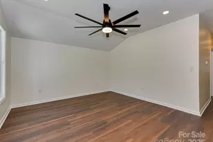 3204 Amay James Ave, Charlotte, NC 28208 - Photo 3