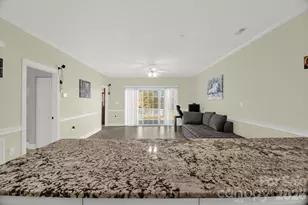 9047 Meadow Vista Rd, Charlotte, NC 28213 - Photo 15