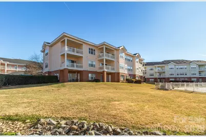 9047 Meadow Vista Road #104, Charlotte, NC 28213 - Photo 23