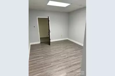 2101 Sardis Road N #206A, Charlotte, NC 28227 - Photo 3