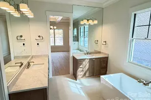 5907 Lakeview Dr, Charlotte, NC 28270 - Photo 11