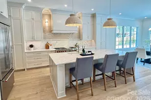 5907 Lakeview Dr, Charlotte, NC 28270 - Photo 5