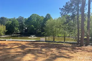 5907 Lakeview Dr, Charlotte, NC 28270 - Photo 5