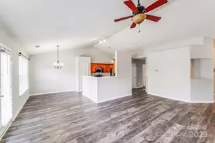 6320 Alder Ct, Charlotte, NC 28215 - Photo 9