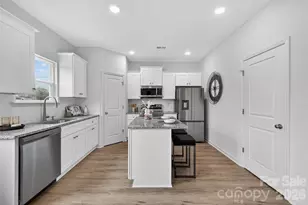 500 Patterson Ave, Mooresville, NC 28115 - Photo 5