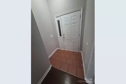 17300 Commons Crossing Drive, Charlotte, NC 28277 - Photo 5