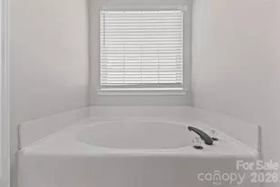 17300 Commons Crossing Dr, Charlotte, NC 28277 - Photo 23