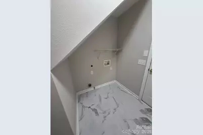 17300 Commons Crossing Drive, Charlotte, NC 28277 - Photo 11