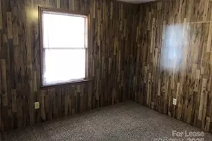 355 Sunny Hill Dr, Lincolnton, NC 28092 - Photo 5