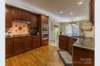 117 Maplewood Court, Hudson, NC 28638 - Photo 9