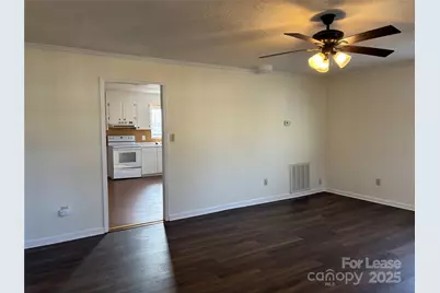 828 Spruce Street, Mooresville, NC 28115 - Photo 3