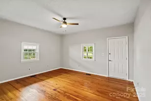 29 7th St, York, SC 29745 - Photo 9