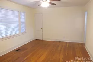 2746 Dogwood Ave, Charlotte, NC 28206 - Photo 3