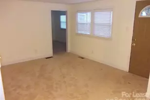 2746 Dogwood Ave, Charlotte, NC 28206 - Photo 9