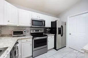 16354 Redstone Mountain Ln, Charlotte, NC 28277 - Photo 11