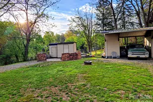 8 Linda Vista Dr, Asheville, NC 28806 - Photo 23