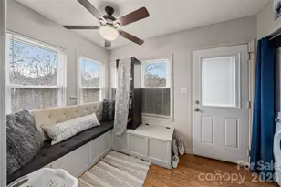 8 Linda Vista Dr, Asheville, NC 28806 - Photo 11