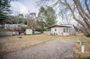 8 Linda Vista Dr, Asheville, NC 28806 - Photo 21