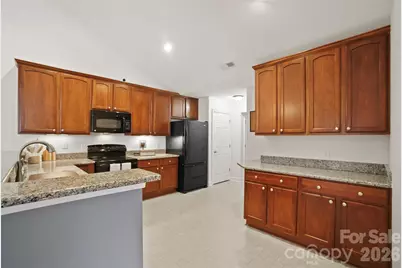 5518 Prosperity View Drive, Charlotte, NC 28269 - Photo 15