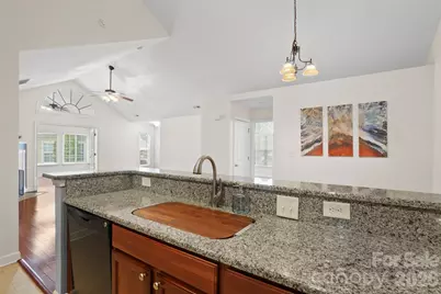 5518 Prosperity View Drive, Charlotte, NC 28269 - Photo 17