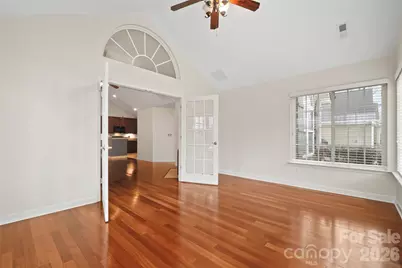 5518 Prosperity View Drive, Charlotte, NC 28269 - Photo 7