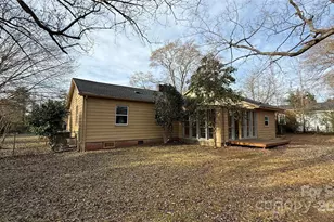 809 Howard St, Shelby, NC 28152 - Photo 9