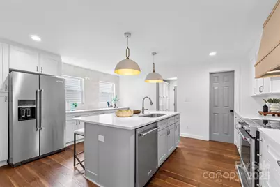 1314 Ordermore Avenue, Charlotte, NC 28203 - Photo 7