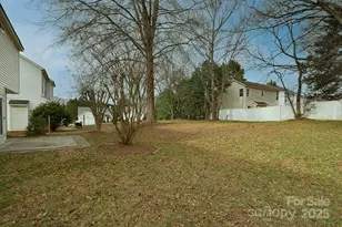 9701 Veronica Dr, Charlotte, NC 28215 - Photo 21