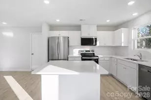 1201 Suncrest Ave, Statesville, NC 28677 - Photo 7