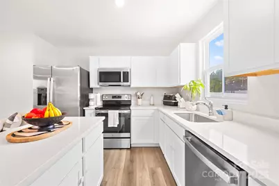 4447 Wild Ridge Drive, Charlotte, NC 28215 - Photo 9