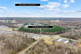 4447 Wild Rdg Dr, Charlotte, NC 28215 - Photo 29