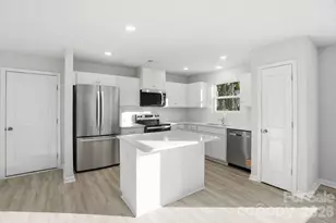 1207 Suncrest Ave, Statesville, NC 28677 - Photo 9