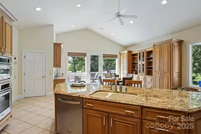 101 Beckwood Court, Flat Rock, NC 28731 - Photo 19