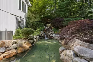 101 Beckwood Ct, Flat Rock, NC 28731 - Photo 43