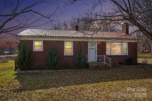 432 S Main St, Troutman, NC 28166 - Photo 29