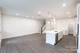 526 Myrick Aly, Charlotte, NC 28217 - Photo 9