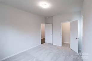 526 Myrick Aly, Charlotte, NC 28217 - Photo 37