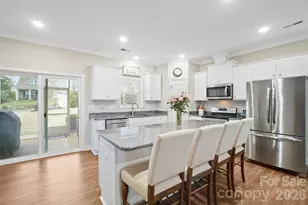 11249 Island View Ln, Lancaster, SC 29720 - Photo 9