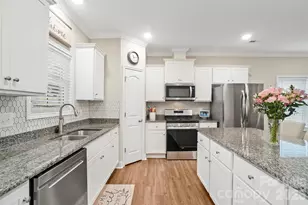 11249 Island View Ln, Lancaster, SC 29720 - Photo 7