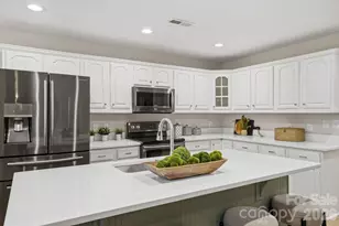 9372 Island Point Rd, Sherrills Ford, NC 28673 - Photo 7