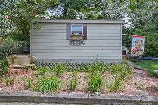 606 Brookgreen Dr, Dallas, NC 28034 - Photo 19