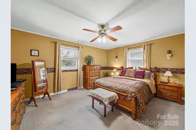 606 Brookgreen Drive, Dallas, NC 28034 - Photo 5