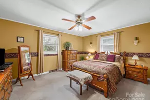 606 Brookgreen Dr, Dallas, NC 28034 - Photo 5