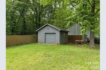 6000 Crosswood Court, Charlotte, NC 28215 - Photo 7