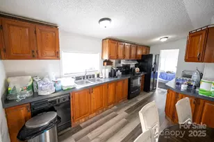 717 Pine Mountain Rd, Hudson, NC 28638 - Photo 17