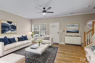 4330 Laurel Hill Ln, Charlotte, NC 28217 - Photo 3