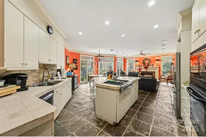 7716 Red Oak Lane, Charlotte, NC 28226 - Photo 11