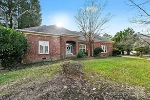 7716 Red Oak Ln, Charlotte, NC 28226 - Photo 1