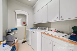 7716 Red Oak Ln, Charlotte, NC 28226 - Photo 35