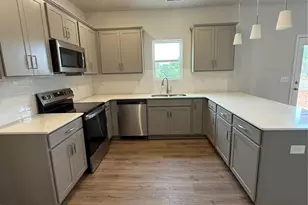 1641 Piper Creek Ave, Newton, NC 28658 - Photo 3